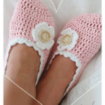 Cute Slippers Free Crochet Pattern