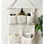 Wall Hanging Organizer Free Crochet Pattern and Video Tutorial